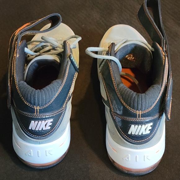 NIKE SPECIAL EDITION - RARE - Picture 5 of 9